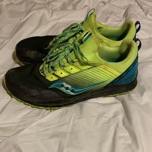 Saucony Mad River Tr size 12